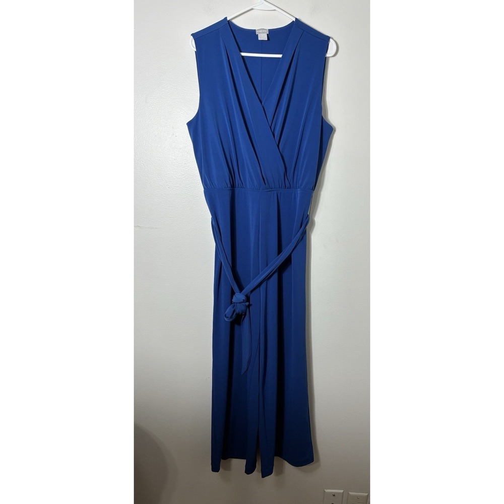 Chicos Jumpsuit Sz 12/14 Blue Tie Waist Slinky No Iron Sleeveless No Pockets‎